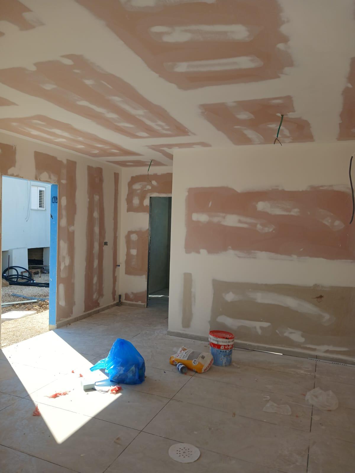 מבנה לפני תחילת העבודות